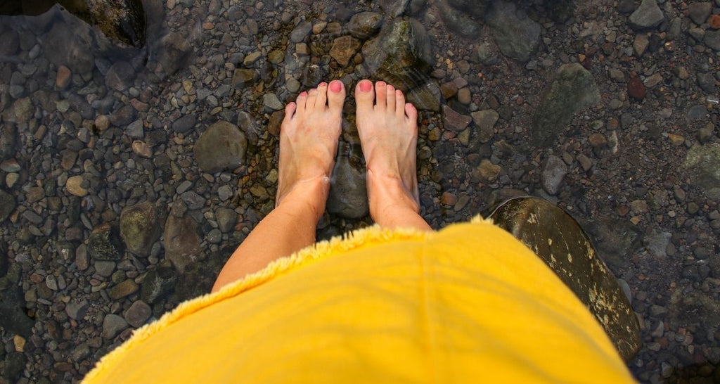 Becoming more down to earth: Benefits of Walking Barefoot
