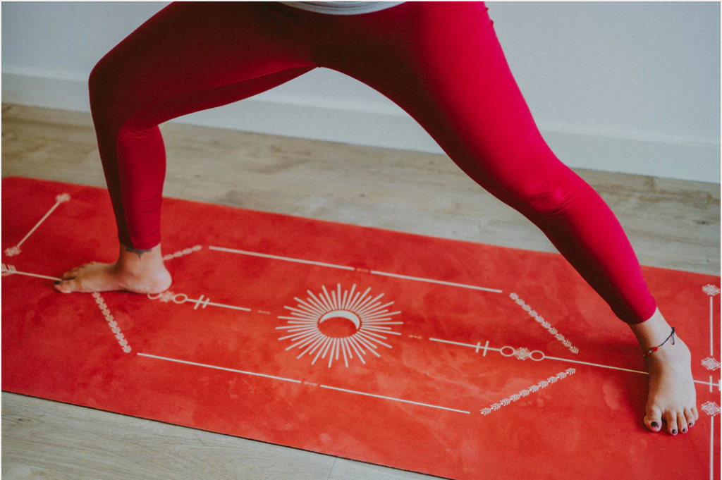 red yoga mat with sustainable natural rubber - alignment yoga mat - eco yoga mat