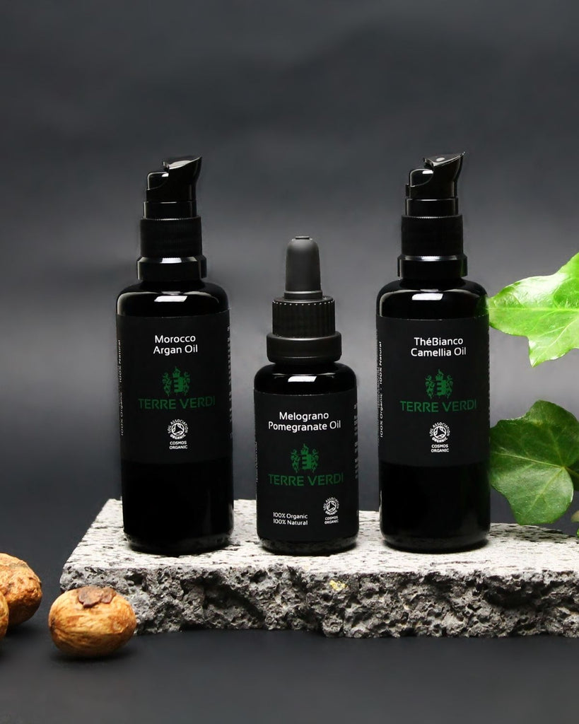 Vegan Skincare UK - best facial oil for dry skin - pomegranade seed oil