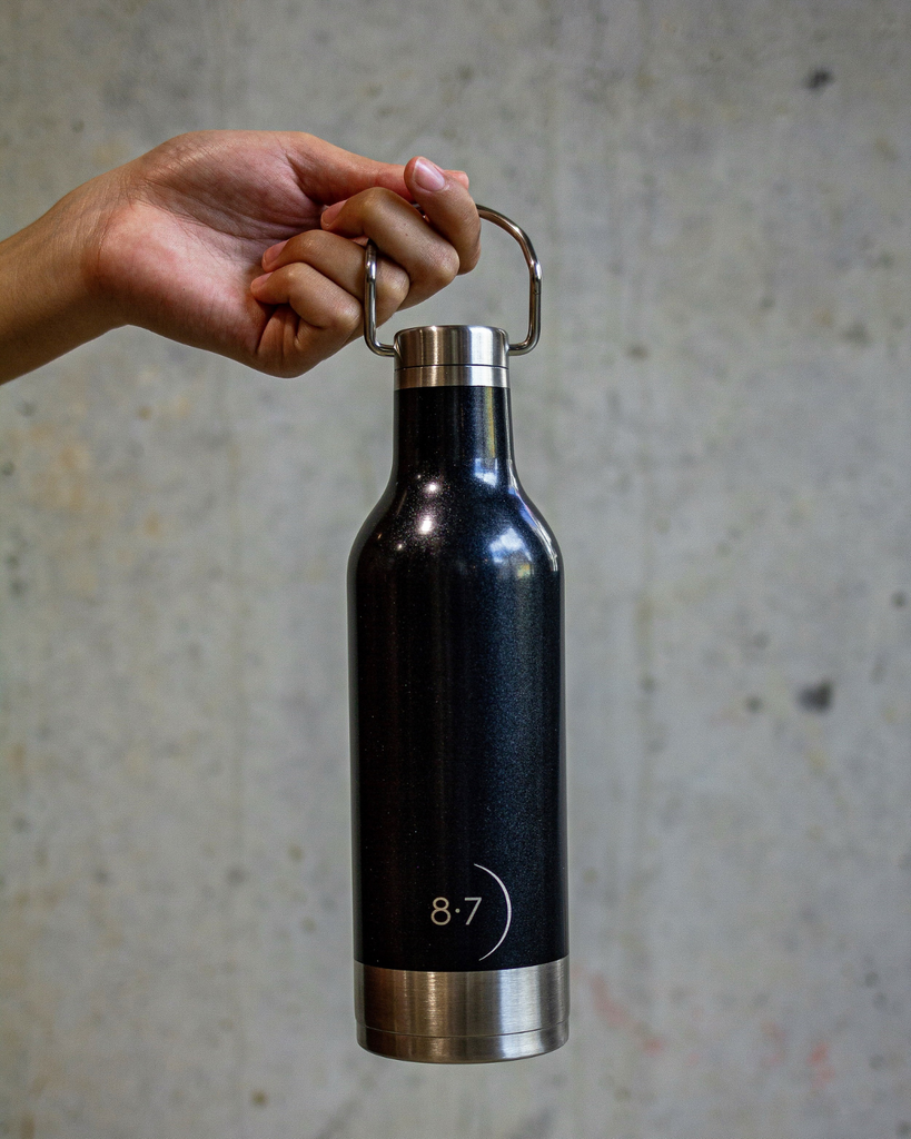 Stainless steal reusable water bottle