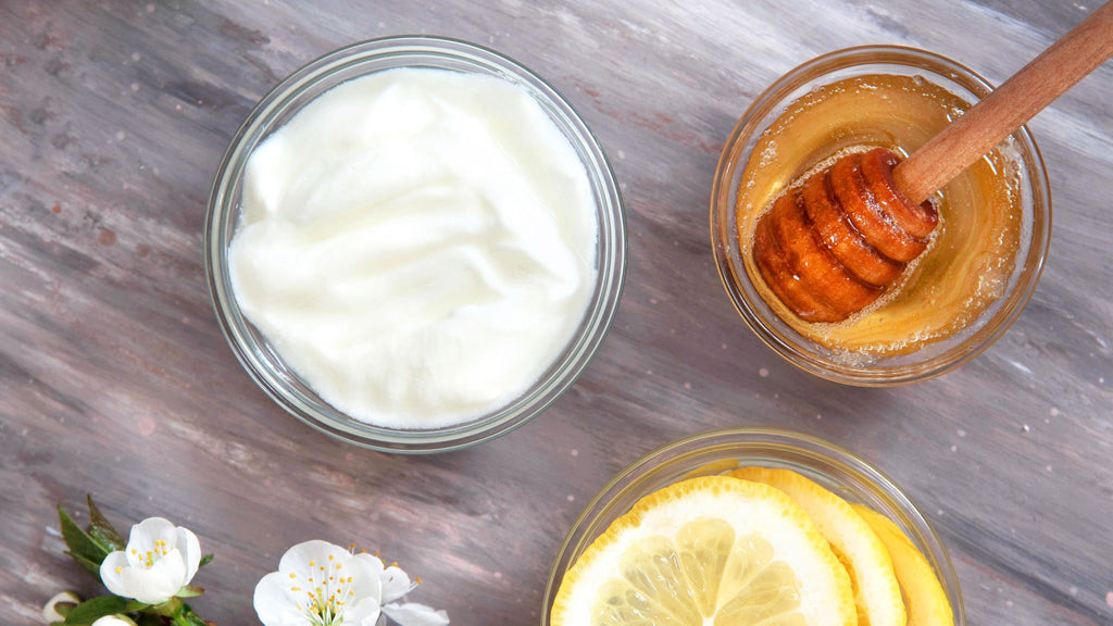 Honey For Glowing Skin: इन आसान तीन तरीकों से शहद से पाए अपना चमकदार चेहरा ? कुछ ही दिनों में खिल उठेगा चेहरा 2 Honey for Glowing Skin: Get a glowing face with honey in these three easy ways? Your face will glow in just a few days.