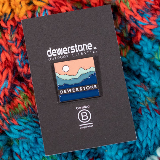 Enamel Pin - Vista Moon Rising