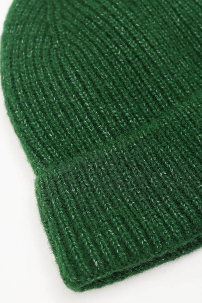 green vegan hat - vegan accessories 