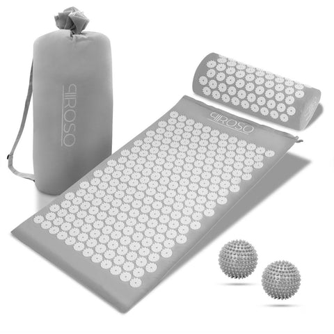 ACUPRESSURE MATS WITH SPIKES