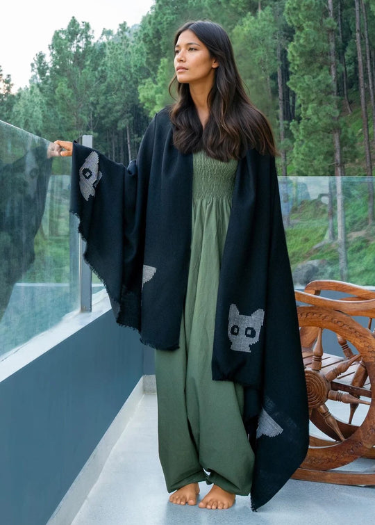 Black Shawl Wrap - Wool Blanket Scarf with Cat Motif