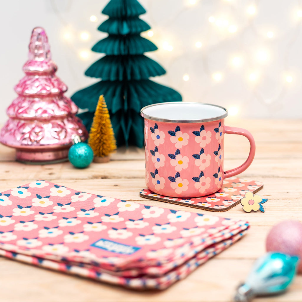 housewarming gifts. - pink gift set