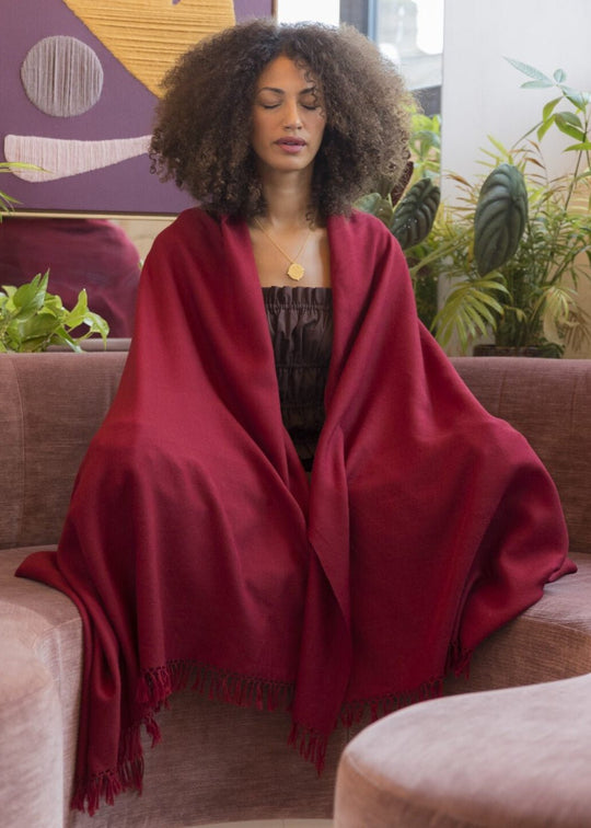 Red Oversized Blanket Scarf – Merino Wool Shawl