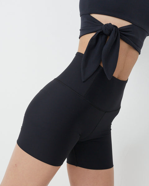 Seamless Biker Shorts from Luxury Activewear brand Studio Ehr
