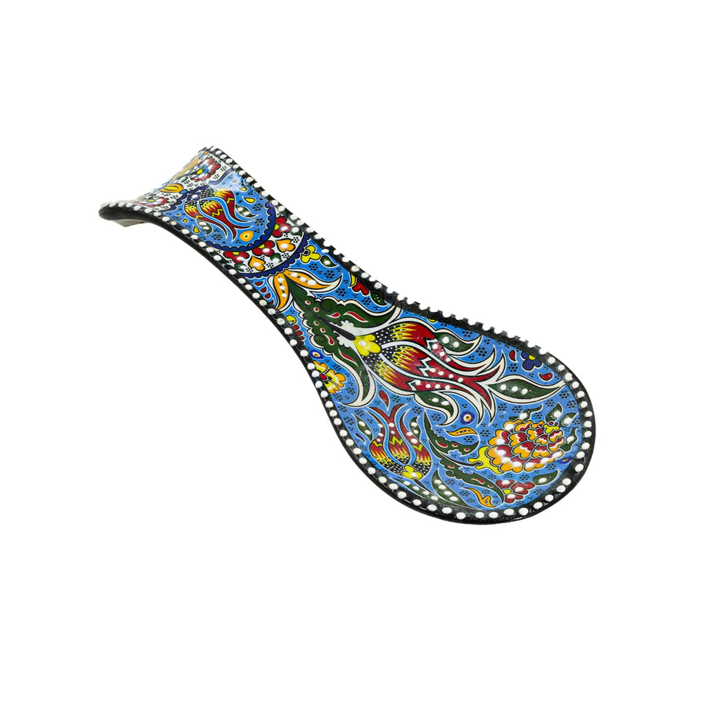 luxury gift for her. - HIGH-QUALITY CERAMICS: Made with lead-free and customer-recognized high-quality ceramics material, this spoon rest is safe for everyone to use - It is sturdy, fashionable, and microwave & dishwasher safe, making it an ideal kitchen gadget for everyday use.