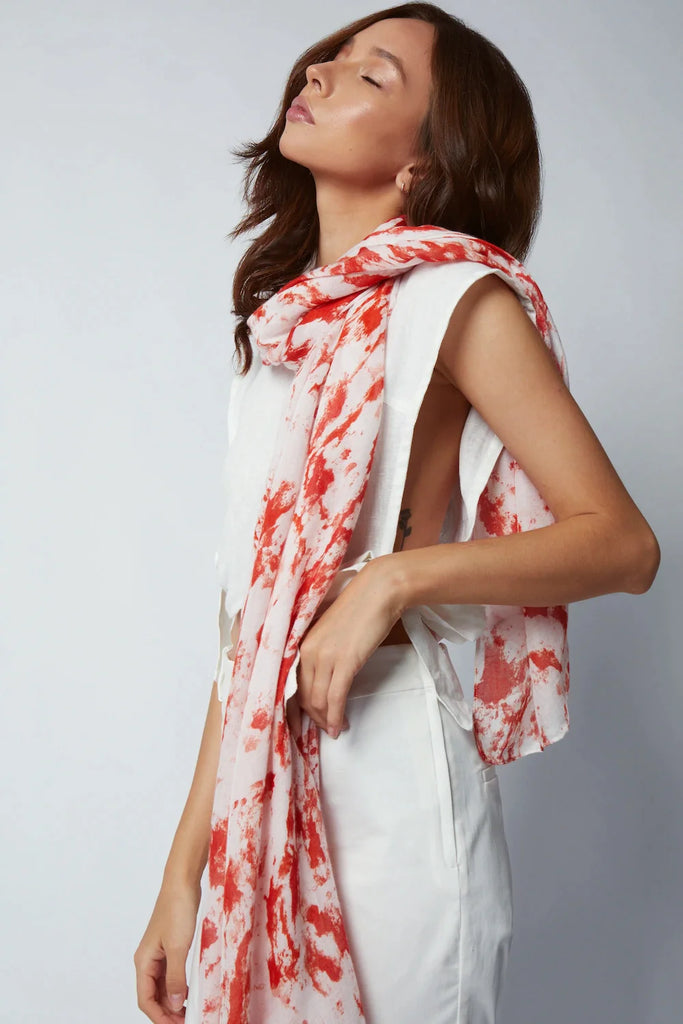 luxury beachwear - printed sarong - luxury beach outfit