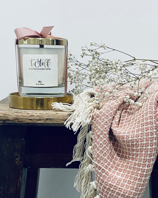 №1 Baie Rose Candle