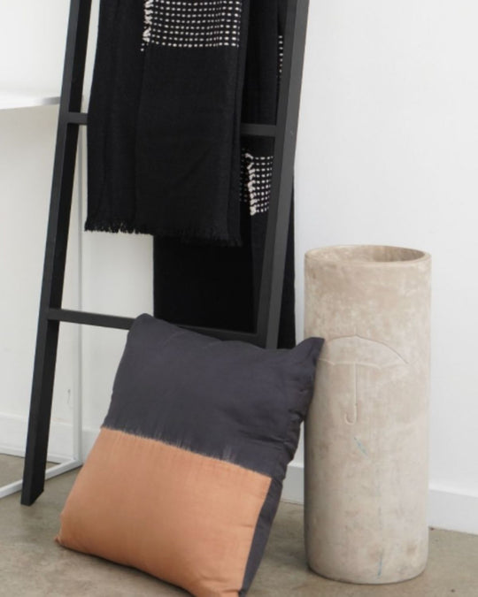 Kala Luxury Pillow 100% Silk