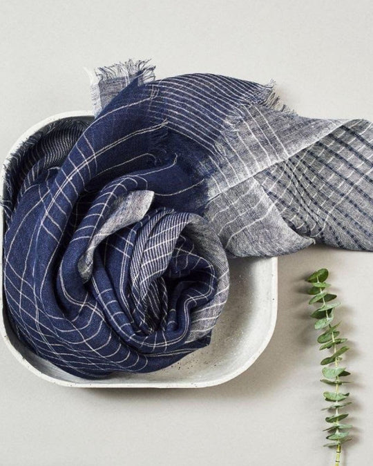 Auro Navy Scarf